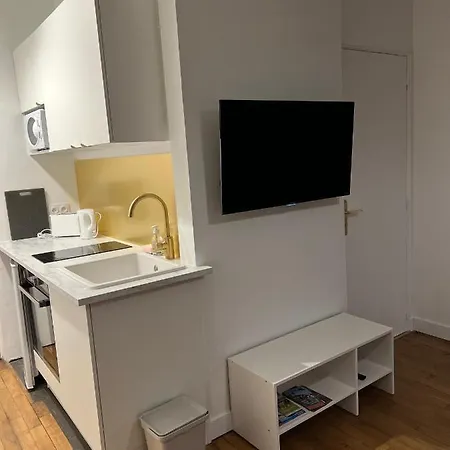 Apartamento Idéalement Situé Le Les Locations Isahora Sont Aussi à 2 Pas Du Château D'eu, Des Falaises Du Tréport, De Mers Les Bains Et Aux Portes De La Baie De Somme *